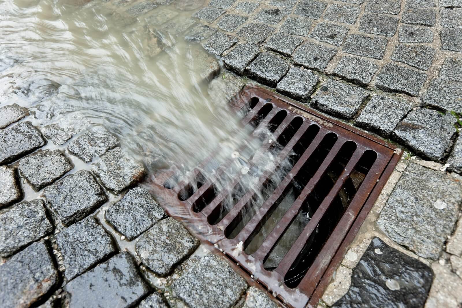 Water going into sewer1